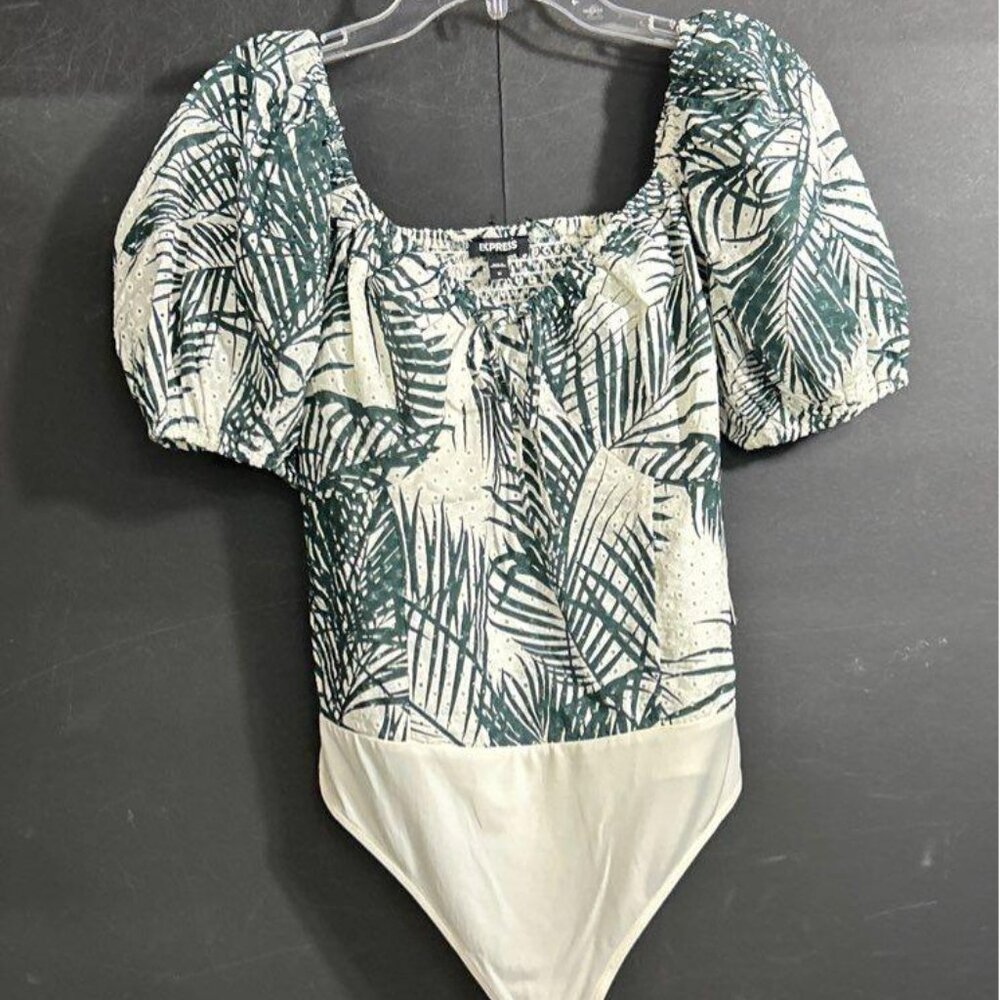 NWT EXPRESS CREAM/GREEN BODYSUIT SIZE M